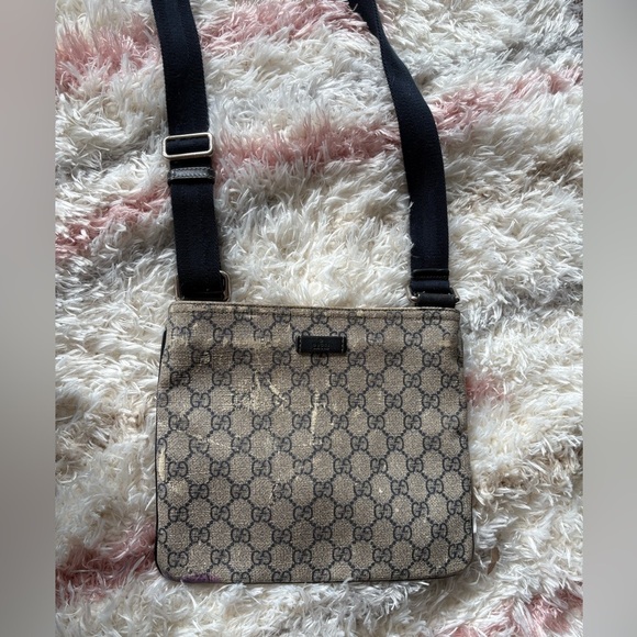 Gucci Supreme vintage messenger Bag made in Italy - Picture 1 of 7